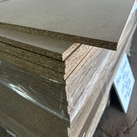 Brand New 600 x 1800 18mm Chipboard